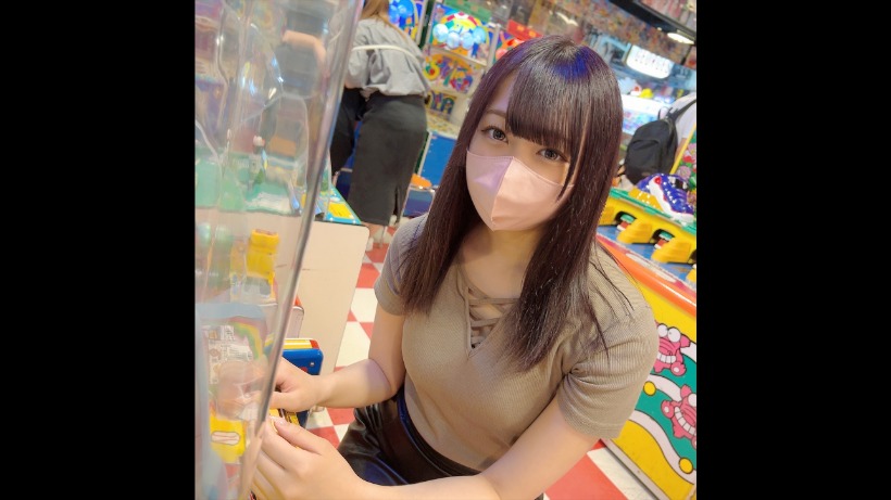 FC精品无码PPV_初撮影まで限定無修正歳になった可愛い見習い美容師に初めて